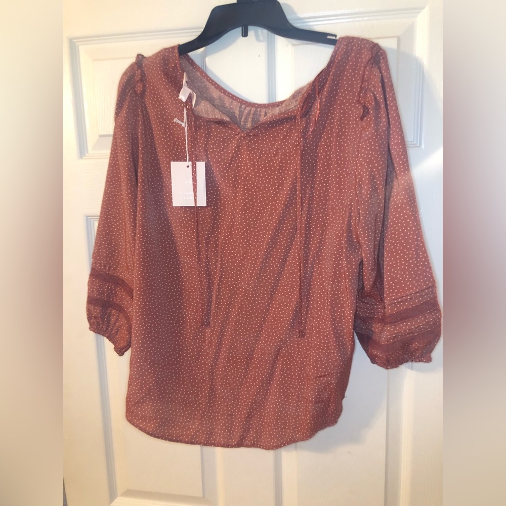 Lauren Conrad quarter sleeve top *never worn* brand new with tags (size medium)